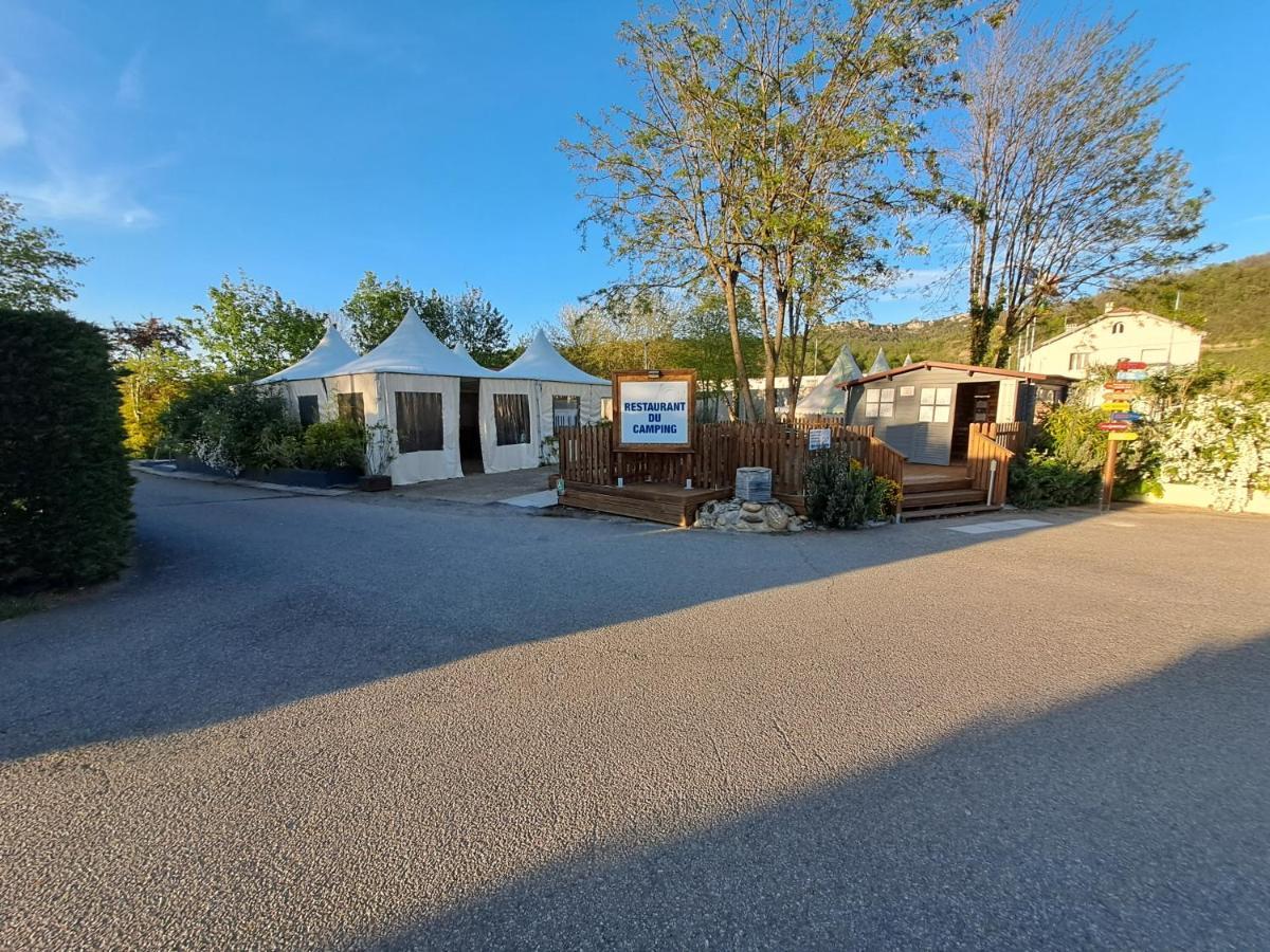 Chalet Pour 5 Personnes Equipe Sur Emplacement Privatif Dans Camping 4 Etoiles Appartenant Et Gere Par Un Particulier Hotel Foix Kültér fotó