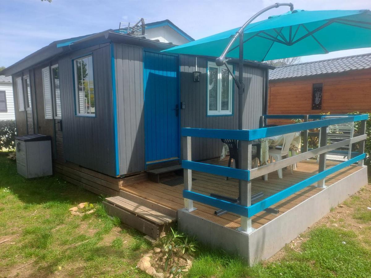 Chalet Pour 5 Personnes Equipe Sur Emplacement Privatif Dans Camping 4 Etoiles Appartenant Et Gere Par Un Particulier Hotel Foix Kültér fotó